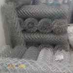 کارخانه فنس وُرنا