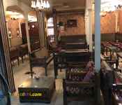 کارگر برای قهوه خانه