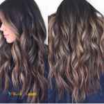 ارائه خدمات ویژه آرایشگری گرایش کار با مواد شیمیایی